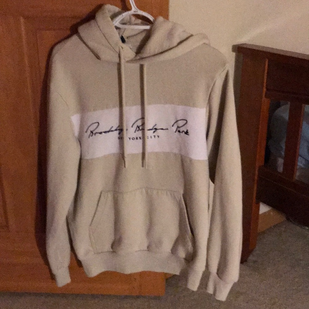 H and m hoodie
